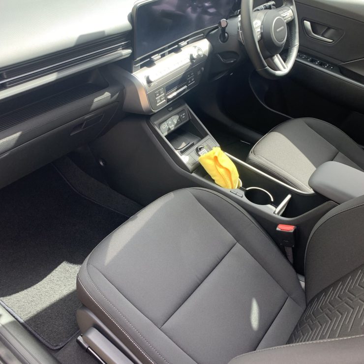 KIA CAR CLEAN INTERIOR